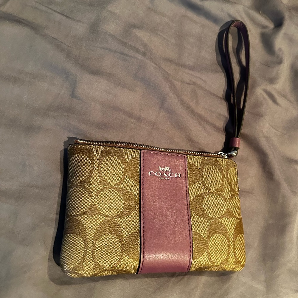 Small Coach Wristlet